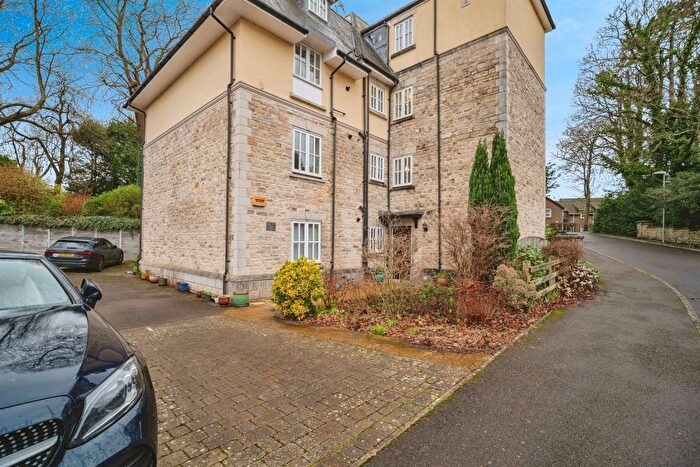 2 Bedroom Flat For Sale In Culliford Road, Dorchester, DT1