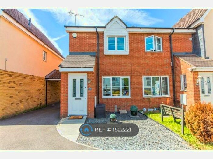 2 Bedroom Semi-Detached House To Rent In Maritime Gate, Gravesend, DA11