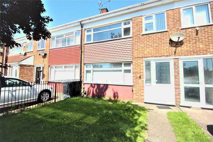 3 Bedroom Terraced House To Rent In Beaumont Drive, Northfleet, Gravesend, DA11