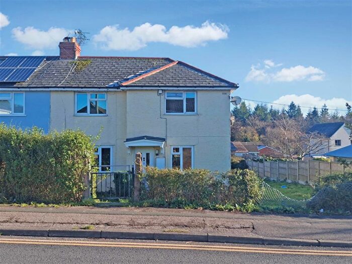 3 Bedroom Semi Detached House For Sale In North Road, Broadwell, Coleford, GL16