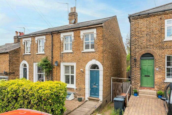 3 Bedroom Terraced House To Rent In Byde Street, Bengeo, Hertford, Hertfordshire, SG14