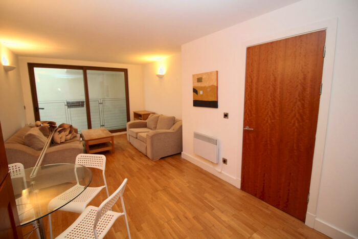 1 Bedroom Apartment To Rent In Advent House, Isaac Way, Manchester, Greater Manchester, M4