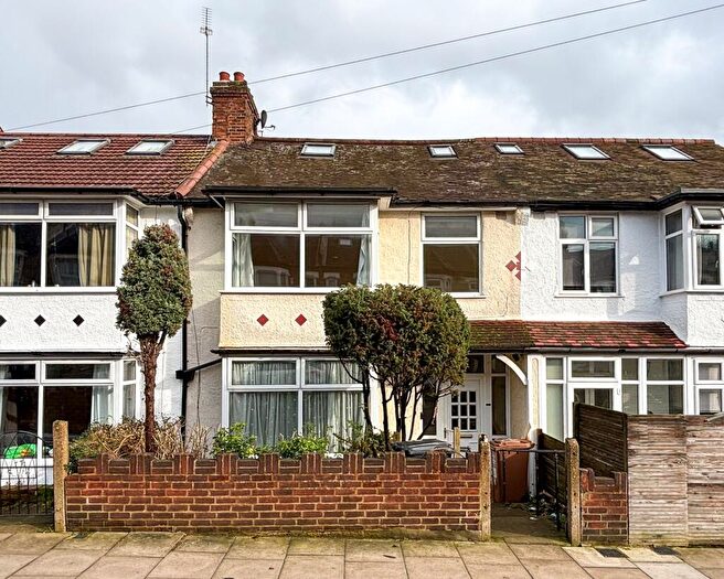 4 Bedroom Terraced House To Rent In Pascoe Road, Hither Green, SE13