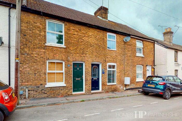 2 Bedroom Terraced House To Rent In Alpha Road, Crawley, RH11
