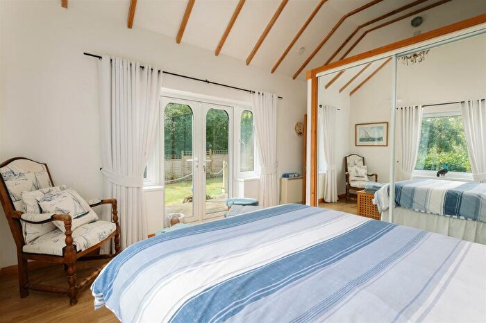 2 Bedroom Chalet For Sale In Wootton Bridge, Isle Of Wight, PO33