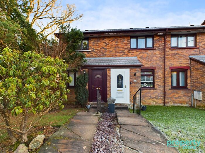 2 Bedroom Terraced House To Rent In Berwick Place, East Kilbride, South Lanarkshire, G74