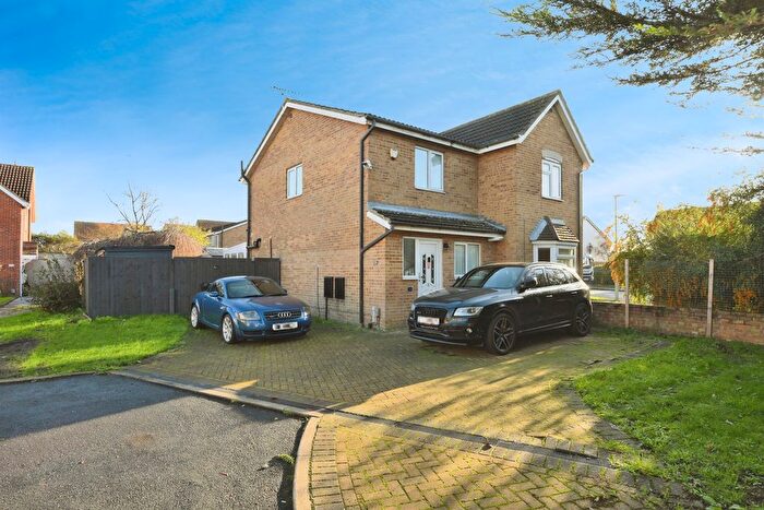 2 Bedroom End Terrace House For Sale In Teresa Gardens, Waltham Cross, EN8