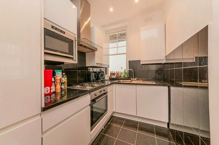 2 Bedroom Flat To Rent In Rushcroft Road, Brixton, London, SW2