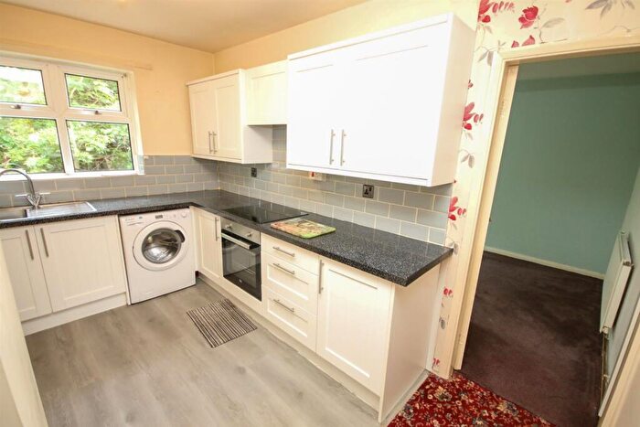 2 Bedroom Flat To Rent In Argosy Drive, Eccles, M30
