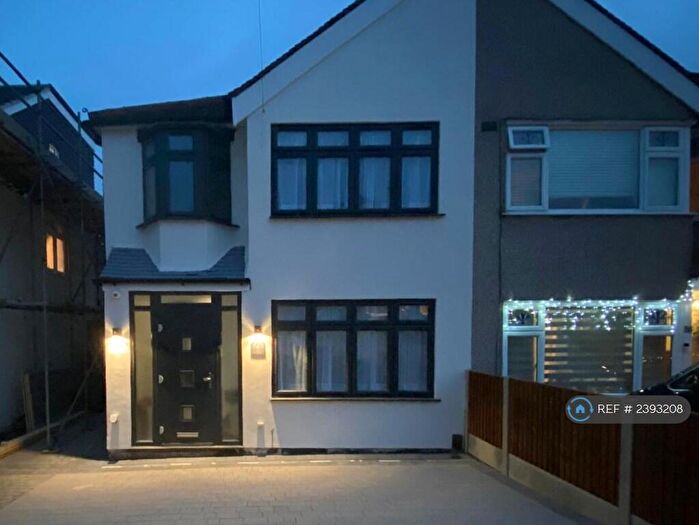 3 Bedroom Semi-Detached House To Rent In The Drive, Collier Row, Romford, RM5