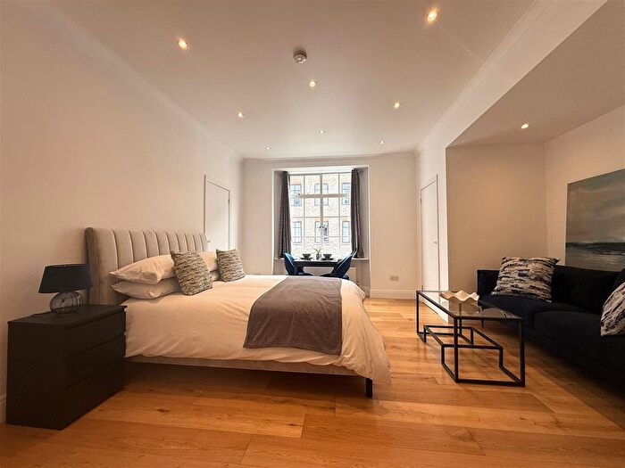Studio To Rent In Hallam Street, Marylebone, W1W