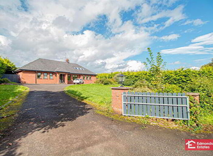 5 Bedroom Detached Chalets For Sale In Island Road, Randalstown, BT41
