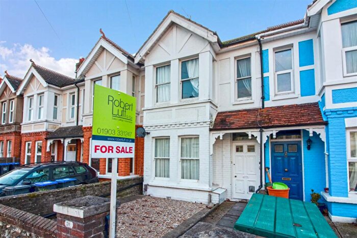 2 Bedroom Flat To Rent In Harrow Road, Worthing, BN11