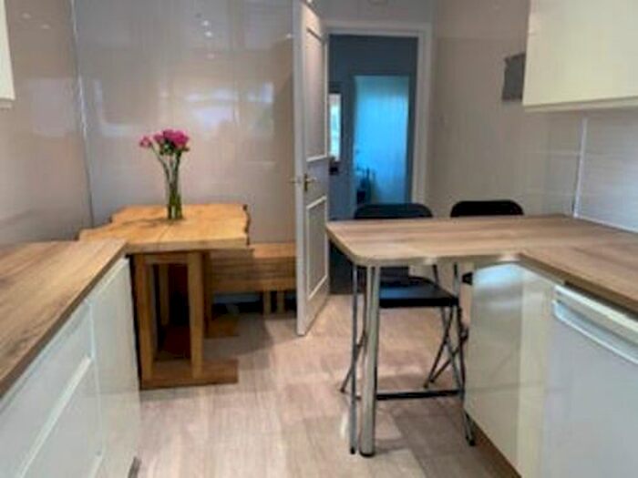 2 Bedroom Flat To Rent In Ardarroch Court, Aberdeen, AB24