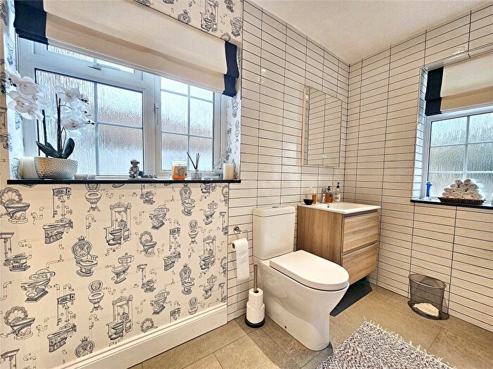 5 Bedroom Detached House For Sale In Hollist Lane, Easebourne, Midhurst, West Sussex, GU29