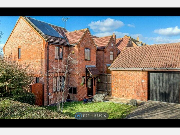 2 Bedroom Detached House To Rent In Tewkesbury Lane, Milton Keynes, MK10