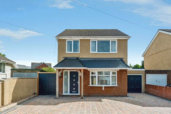 5 Bedroom Detached House For Sale In Capel Terrace, Llanelli, Dyfed, SA15