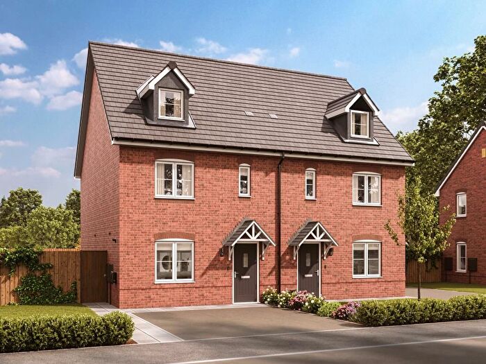 4 Bedroom Semi-Detached House For Sale In Axten Ave, London Road, Lichfield, WS14