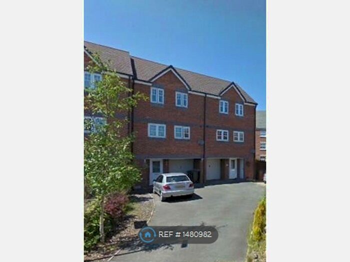 3 Bedroom Terraced House To Rent In Clyde Street, Derbyshire, DE65