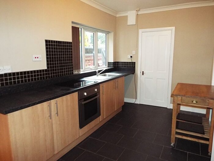 3 Bedroom Terraced House To Rent In Crocus Street, Nottingham, NG17