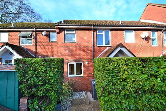 2 Bedroom Terraced House For Sale In Winnall, SO23