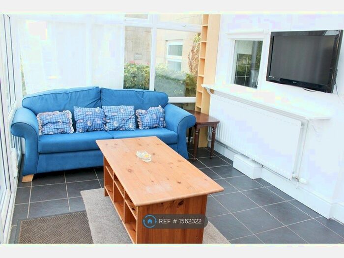 6 Bedroom Terraced House To Rent In Coronation Avenue, Bath, BA2