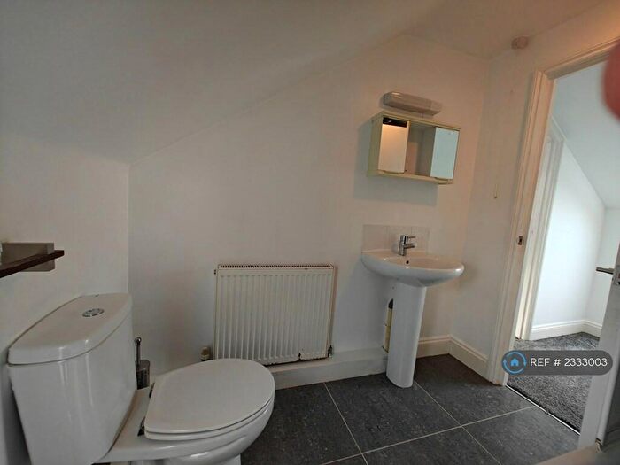 1 Bedroom Flat To Rent In Algiers Road, London, SE13