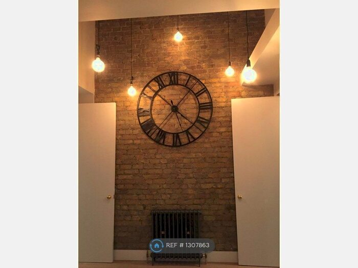 4 Bedroom Flat To Rent In Tooting Bec Road, London SW17