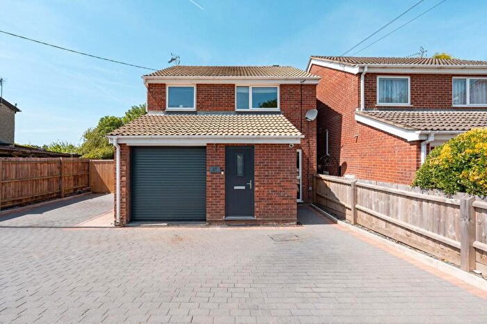 3 Bedroom Detached House For Sale In Newton Road, Stowmarket, IP14