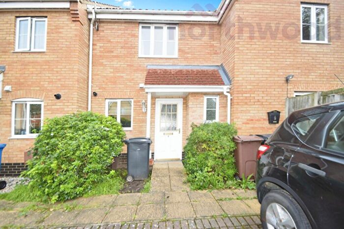 2 Bedroom Terraced House To Rent In Old School Close, Norwich, NR5