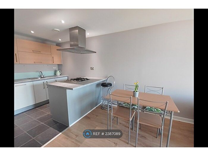 1 Bedroom Flat To Rent In Devons Road, London, E3