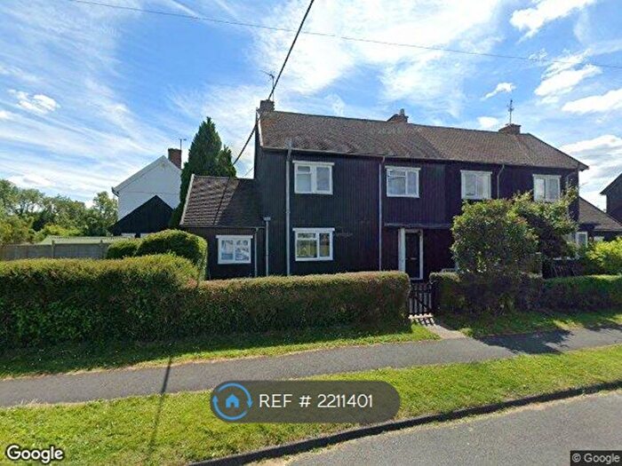 3 Bedroom Semi-Detached House To Rent In The Plies, Fairford, GL7