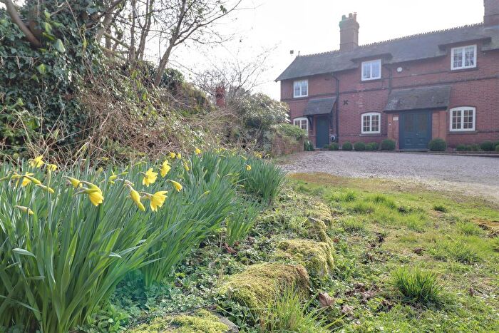 4 Bedroom Semi-Detached House For Sale In Mill Lane, Barthomley, CW2