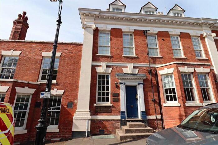 2 Bedroom Flat To Rent In Church Hill, Coleshill, Birmingham, B46