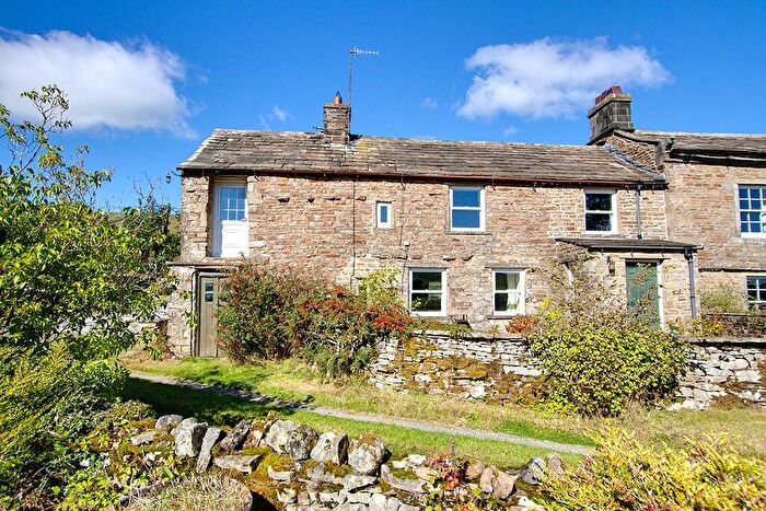 3 Bedroom House For Sale In West Hill Top, Countersett, DL8