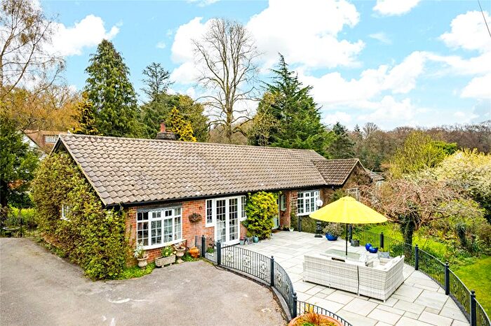 4 Bedroom Bungalow For Sale In Parslows Hillock, Princes Risborough, Buckinghamshire, HP27