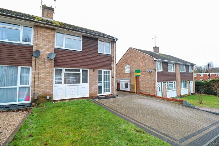 3 Bedroom Semi Detached House To Rent In Grampion Close, Ashford, TN24