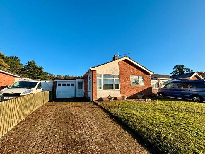 3 Bedroom Detached Bungalow For Sale In The Elders, Lakenheath, Brandon, IP27
