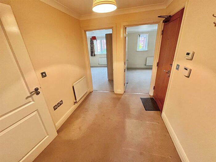 2 Bedroom Apartment For Sale In Bridgewater Street, Sale, M33