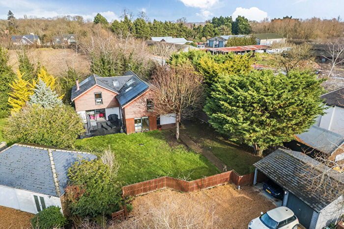 4 Bedroom Detached House For Sale In Sutton Courtenay, Oxfordshire, OX14