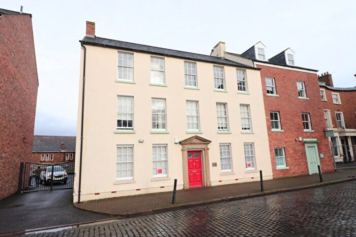 2 Bedroom Apartment To Rent In Spinners Yard, Fisher Street, CA3