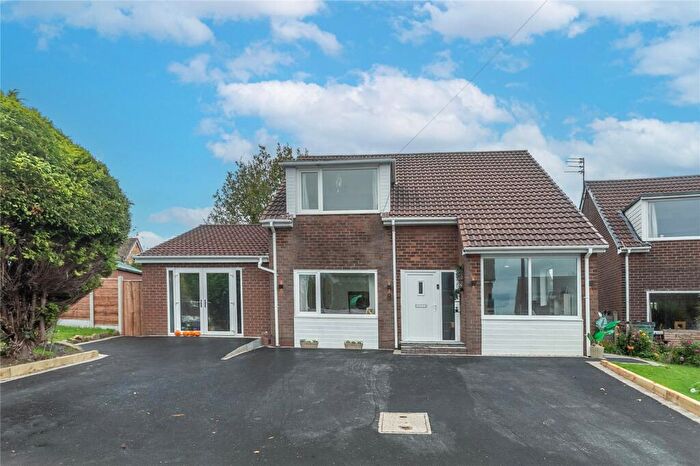 5 Bedroom Detached House For Sale In Highfield Road, Norden, Rochdale, OL11