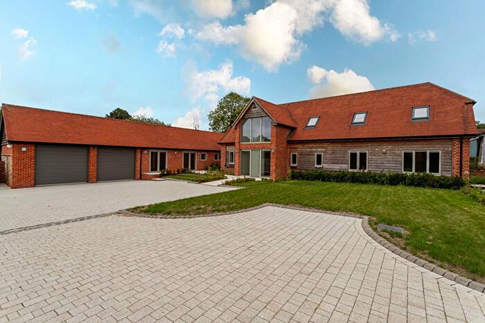6 Bedroom Barn Conversion To Rent In Well, Well Manor Farm, RG29