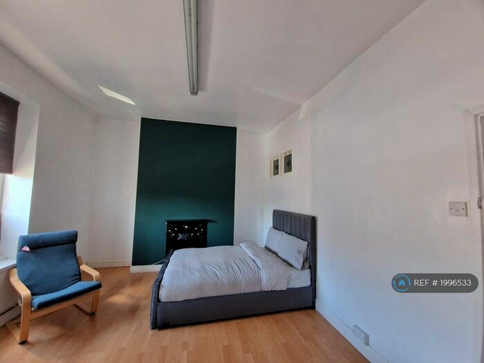 4 Bedroom Terraced House To Rent In Brook Street, Cardiff, CF11