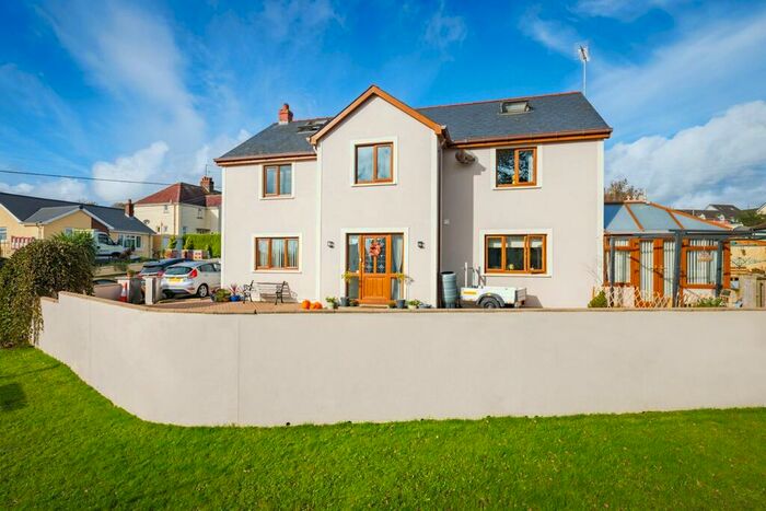 6 Bedroom Detached House For Sale In Cosheston, SA72