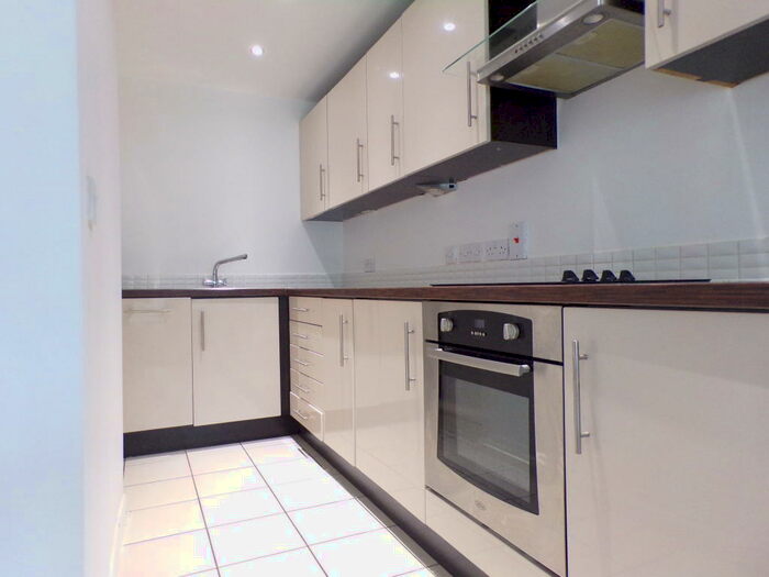 2 Bedroom Apartment To Rent In Avenham Road, Preston, PR1