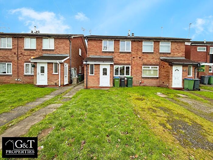 2 Bedroom Maisonette To Rent In Peel Way, Tividale, Oldbury, B69