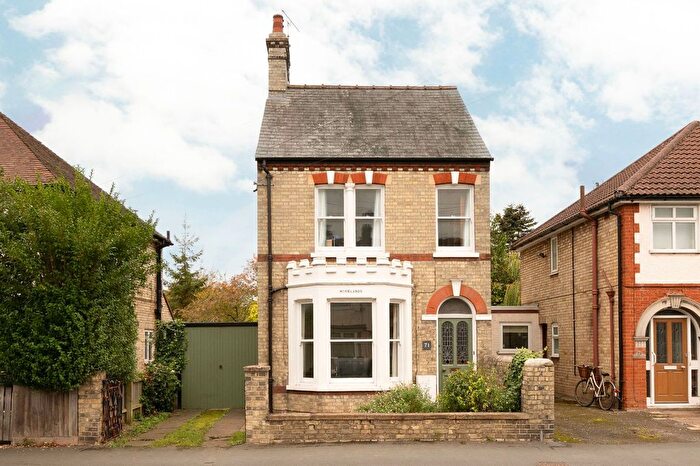 3 Bedroom Detached House For Sale In Arbury Road, Cambridge, CB4