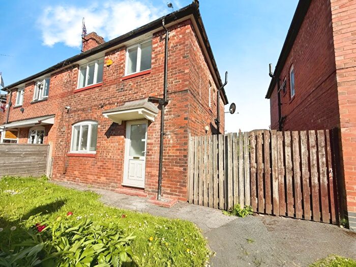 4 Bedroom Semi Detached House To Rent In Doncaster Avenue, Manchester, Greater Manchester, M20
