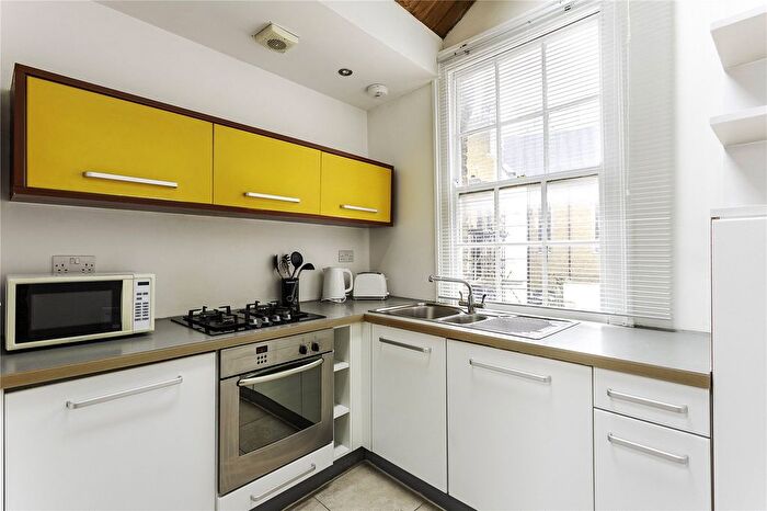 2 Bedroom Flat To Rent In York Street, London, W1H